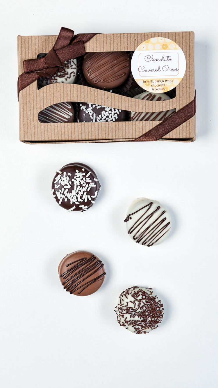 CHOCOLATE COVERED OREOS TREAT BOX